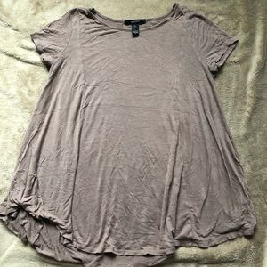 beige short sleeve shirt